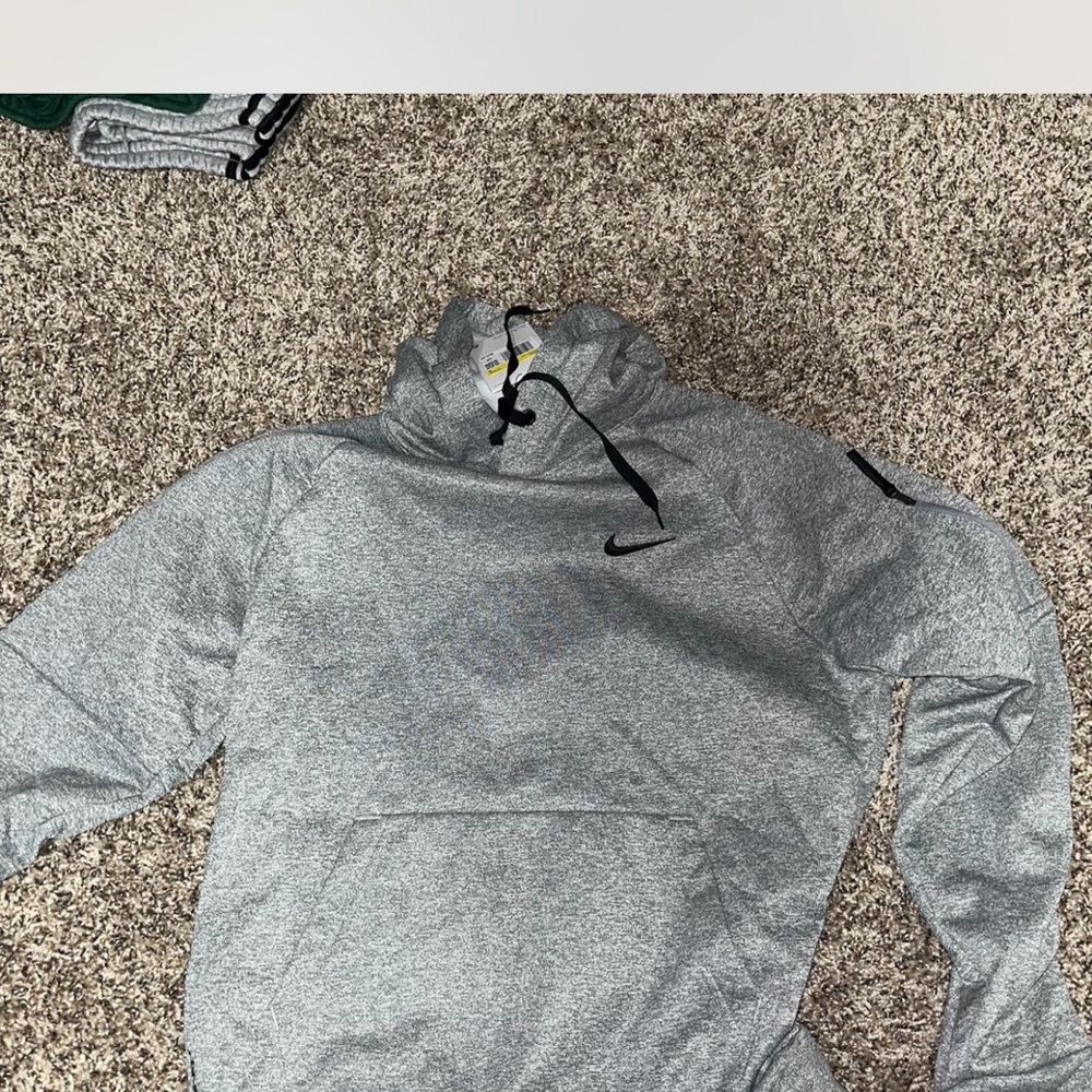 Nike Heather Gray Pullover
